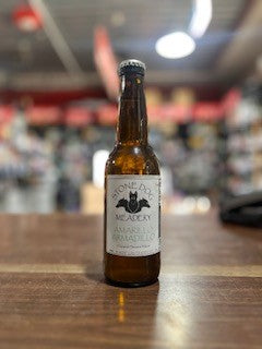 Stone Dog Amarillo Armadillo
